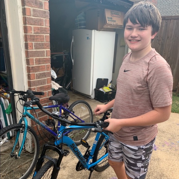 Meet your Posher, Alma - Picture 15 of 15